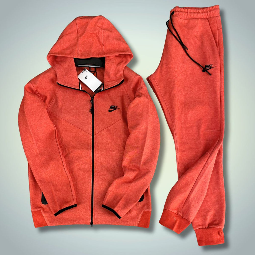 Nike Tech Fleece férfi tréningruha, korall. 2023-as modell. Prémium minőség