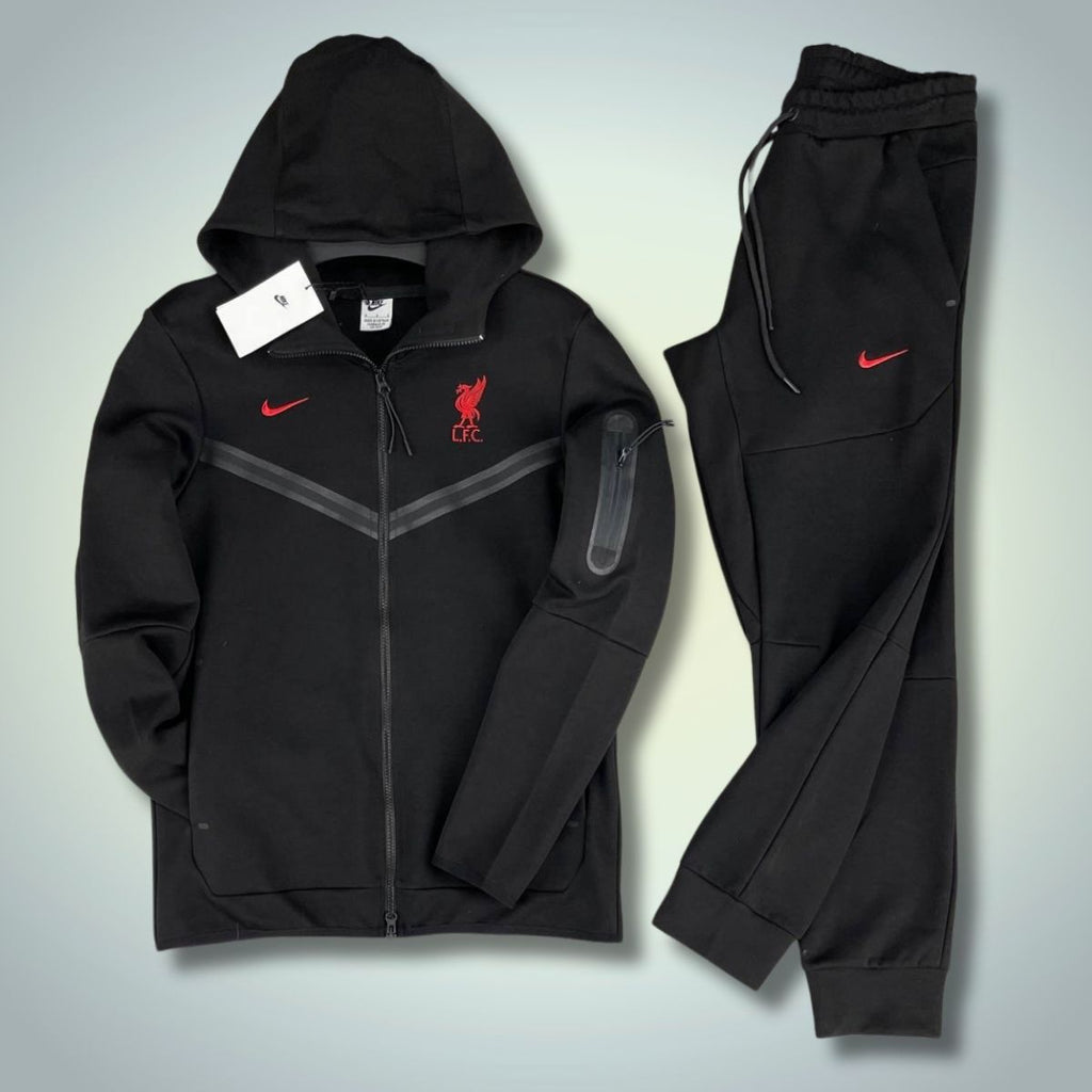 Nike Liverpool Tech Fleece férfi tréningruha, fekete. Prémium minőség