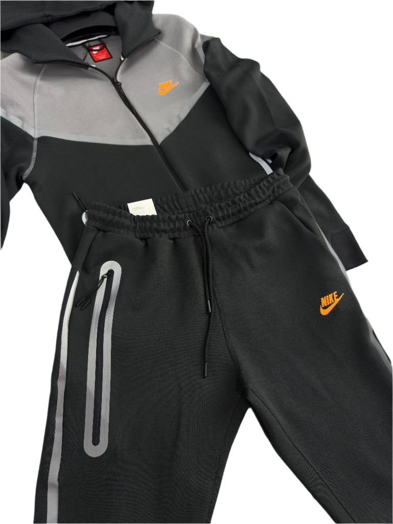 Nike Tech Fleece férfi tréningruha, fekete és szürke. Prémium minőség