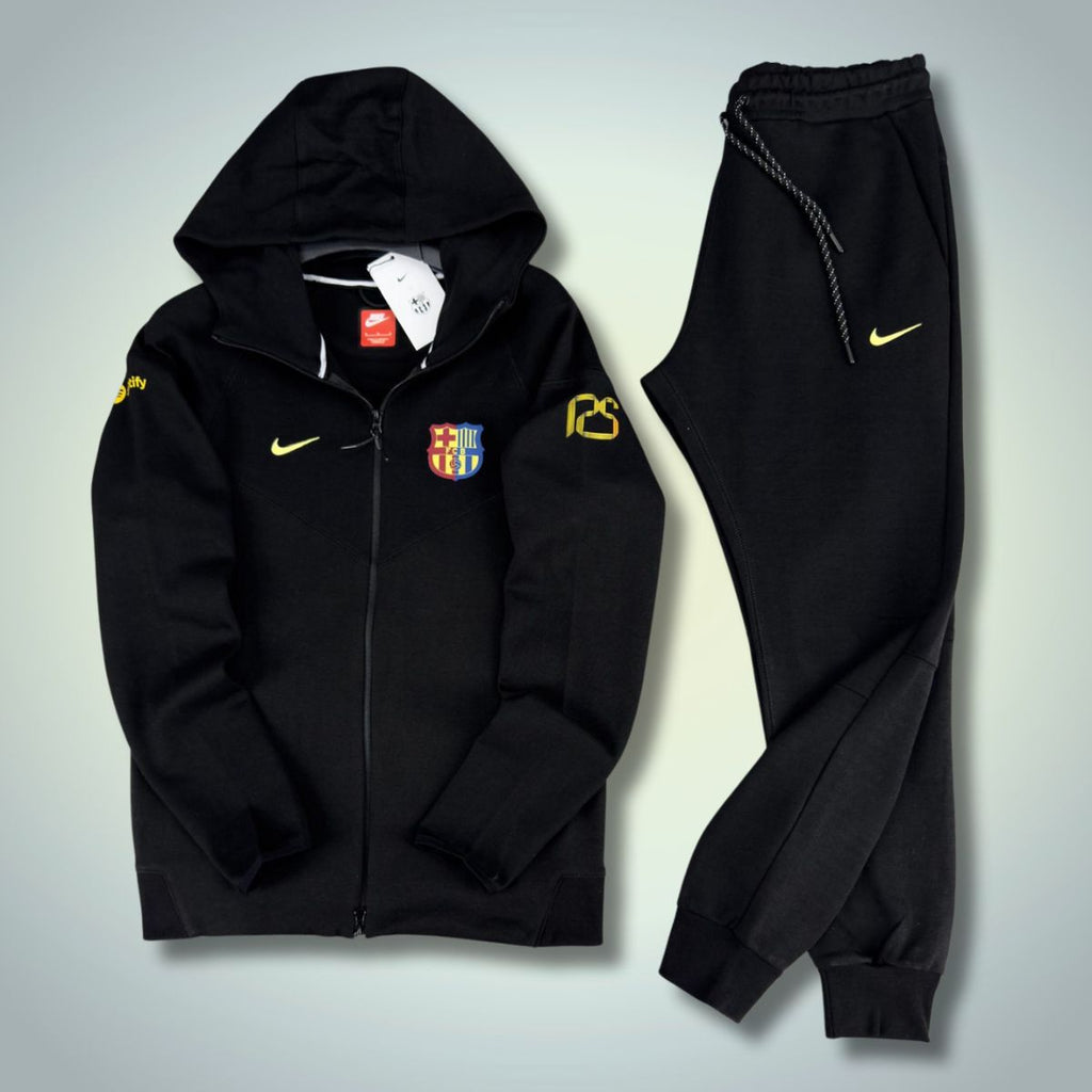 Nike Barcelona Tech Fleece férfi melegítő, fekete. Prémium minőség.