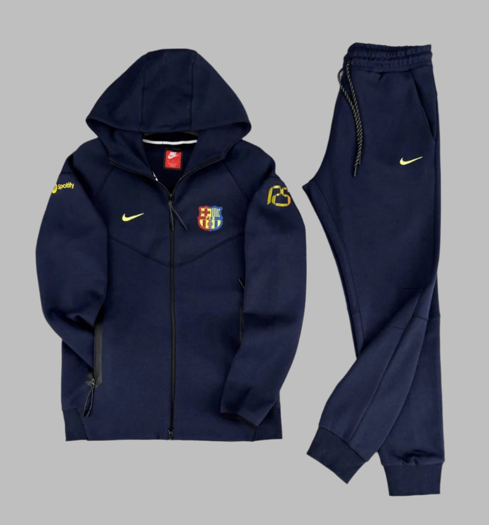 Nike Barcelona Tech Fleece férfi melegítő, sötétkék. Prémium minőség.