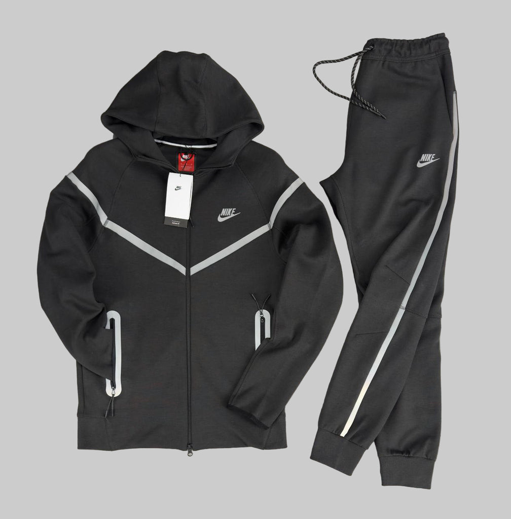 Nike Tech Fleece férfi tréningruha, grafit. Prémium minőség
