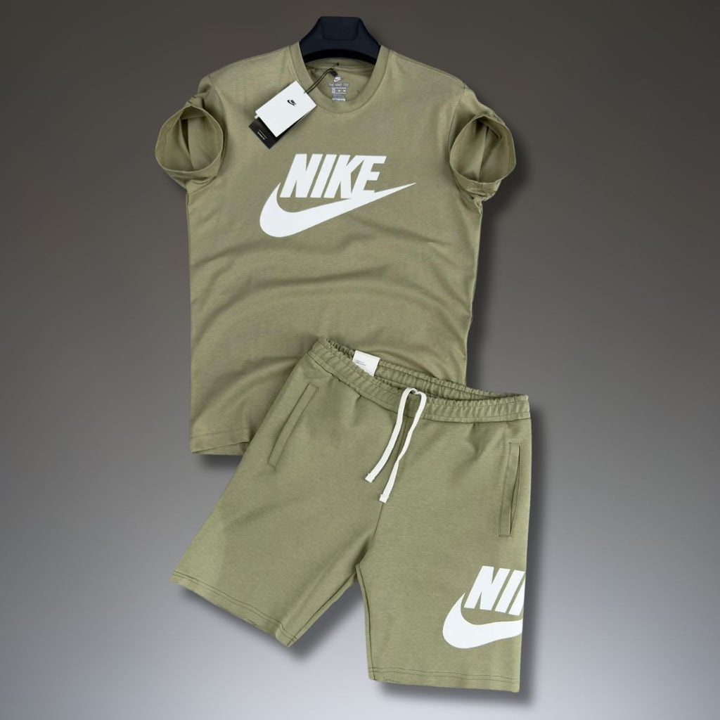 Nike férfi szett rövidnadrággal, Olíva zöld. Factory outlet