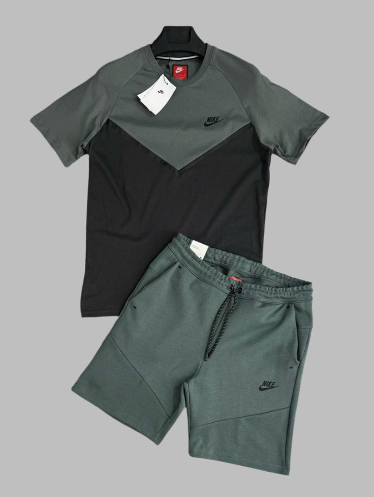 Férfi Nike Tech Fleece szett pólóval és rövidnadrággal, szürkészöld és grafit. Prémium minőség.