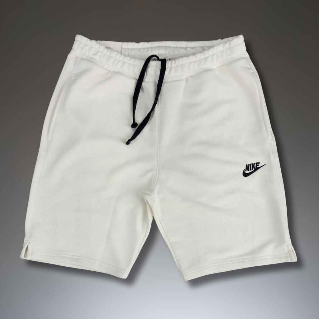 Nike férfi klasszikus rövidnadrág, fehér. Prémium minőség