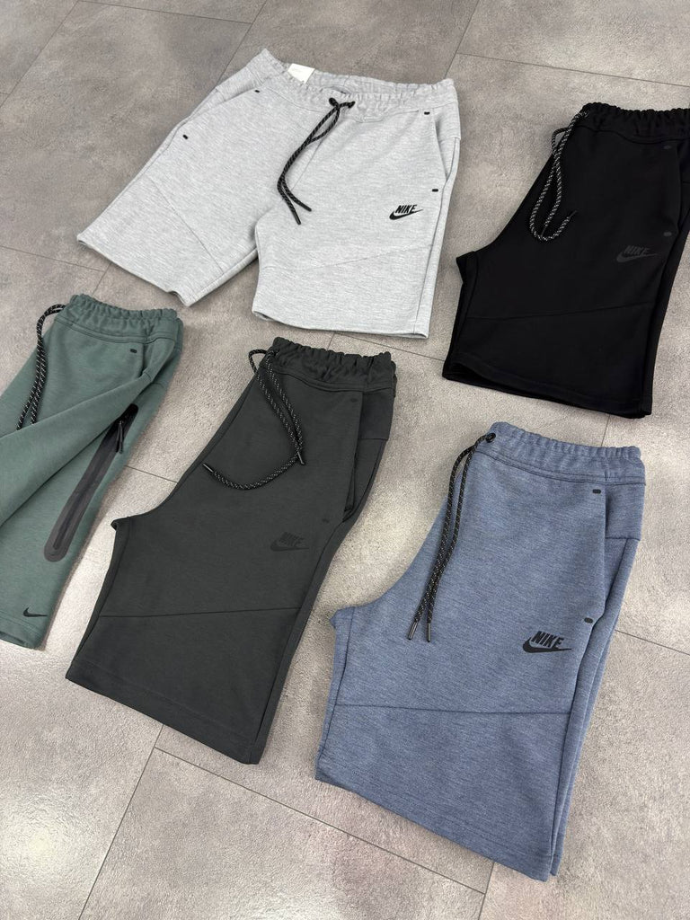 Nike Tech Fleece férfi sportnadrág, grafitszürke.