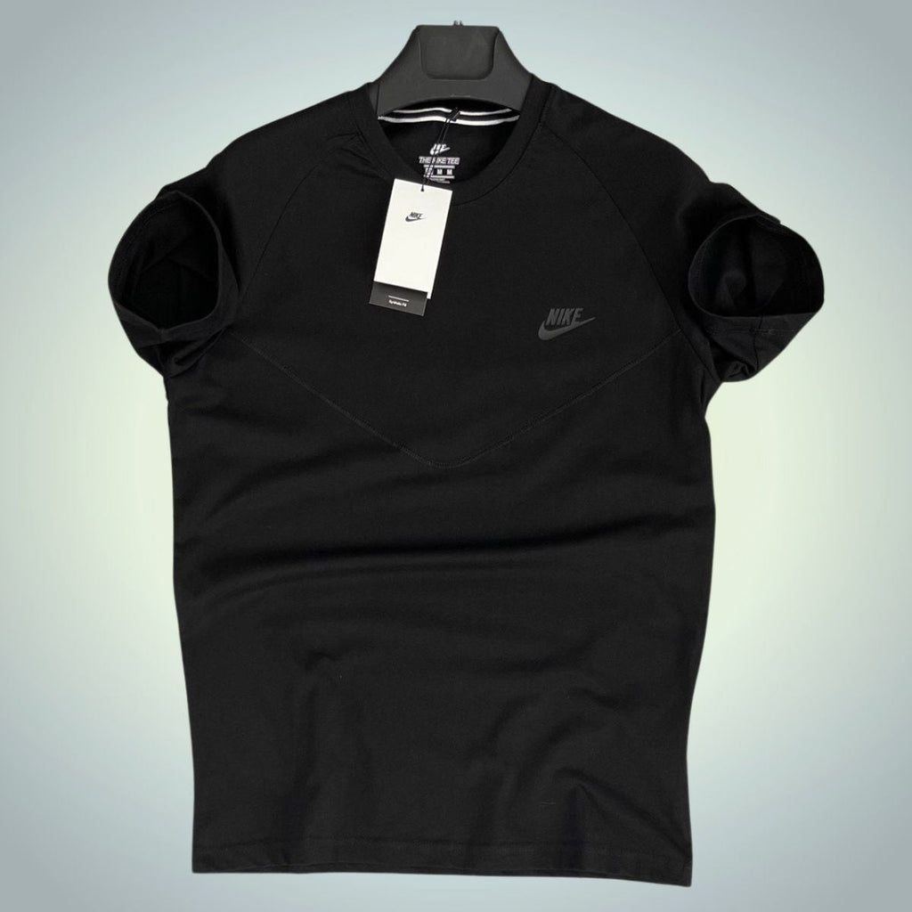 Nike Tech Fleece férfi póló, Fekete, 2024-es modell. Prémium minőség
