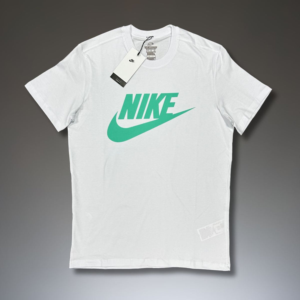 Nike férfi póló, fehér, türkiz logóval. Prémium minőség