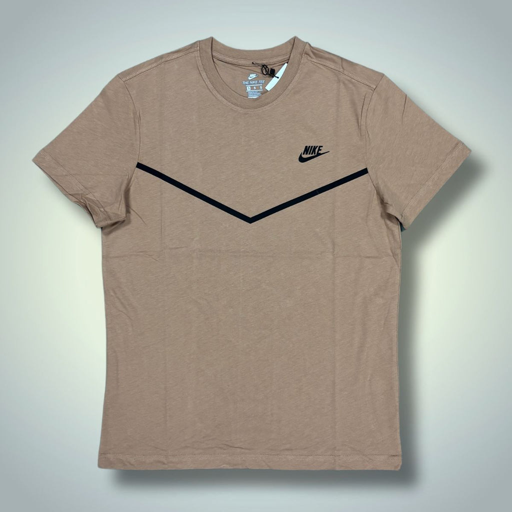 Nike Tech Fleece férfi póló, camel. Prémium minőségű