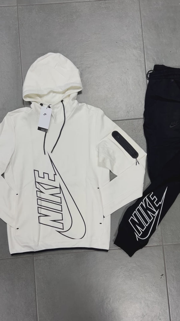 Nike Tech Fleece férfi tréningruha, cipzár nélkül, fehér - fekete. Prémium minőség