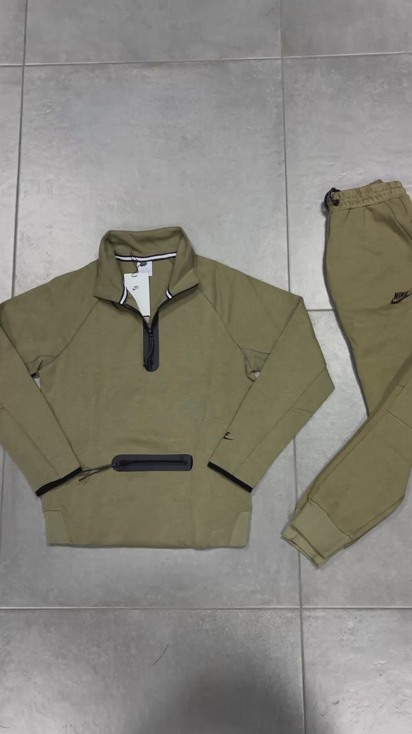 Nike Tech Fleece gyerek tréningruha, olívazöld. Modell 2024. Prémium minőség