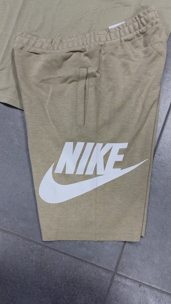 Nike férfi rövidnadrág, olívazöld, nagy logóval. Factory outlet