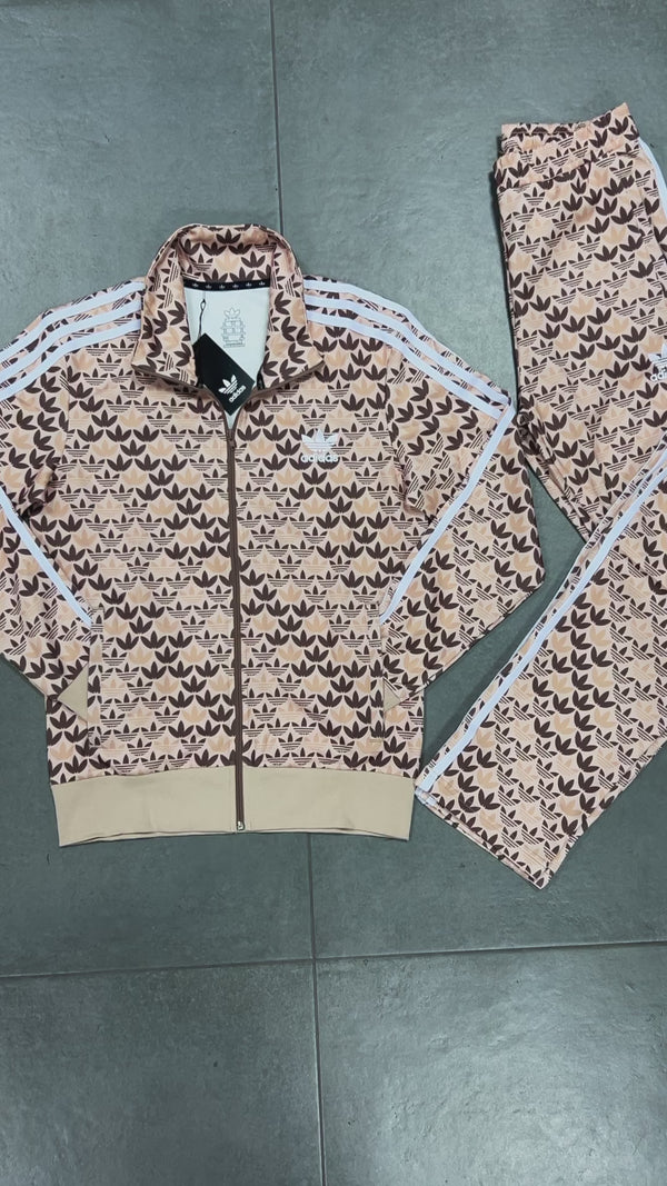 Adidas férfi tréningruha, logó mintás, bézs. Prémium minőség