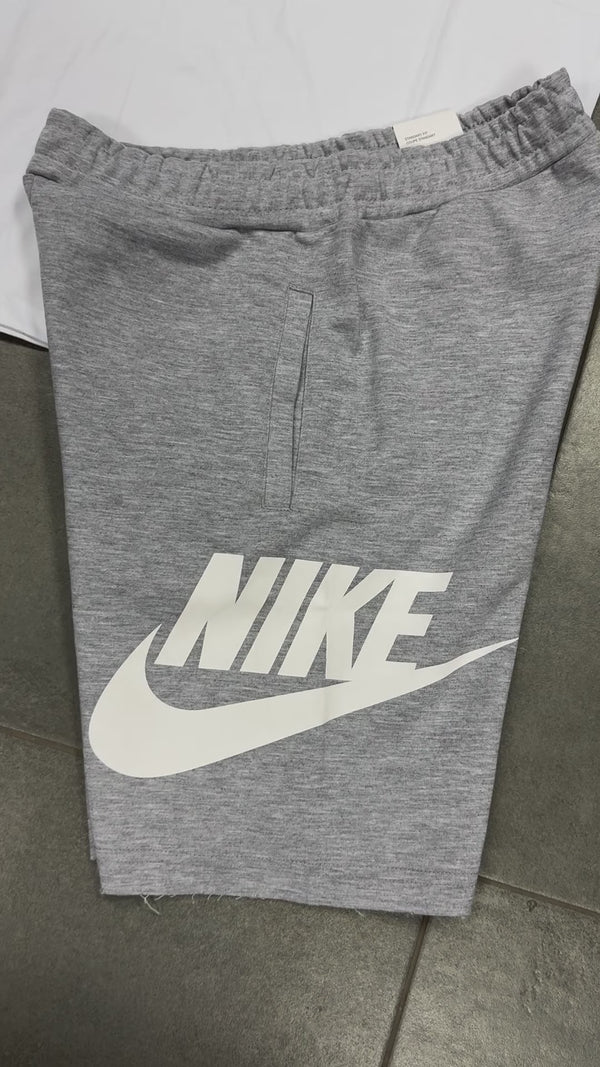 Nike férfi rövidnadrág, klasszikus szürke, nagy logóval. Factory outlet