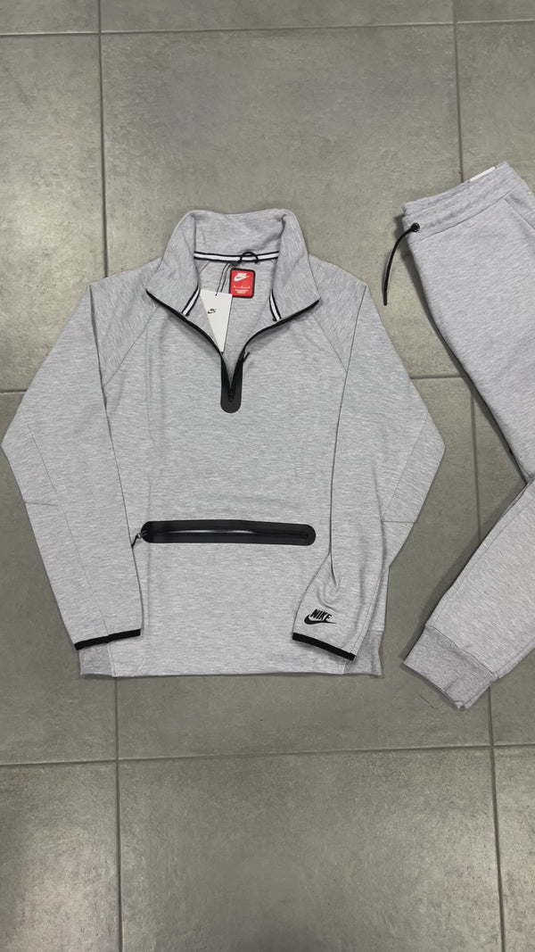 Nike Tech Fleece férfi tréningruha, elülső zsebbel, klasszikus szürke. 2024-es modell. Prémium minőség
