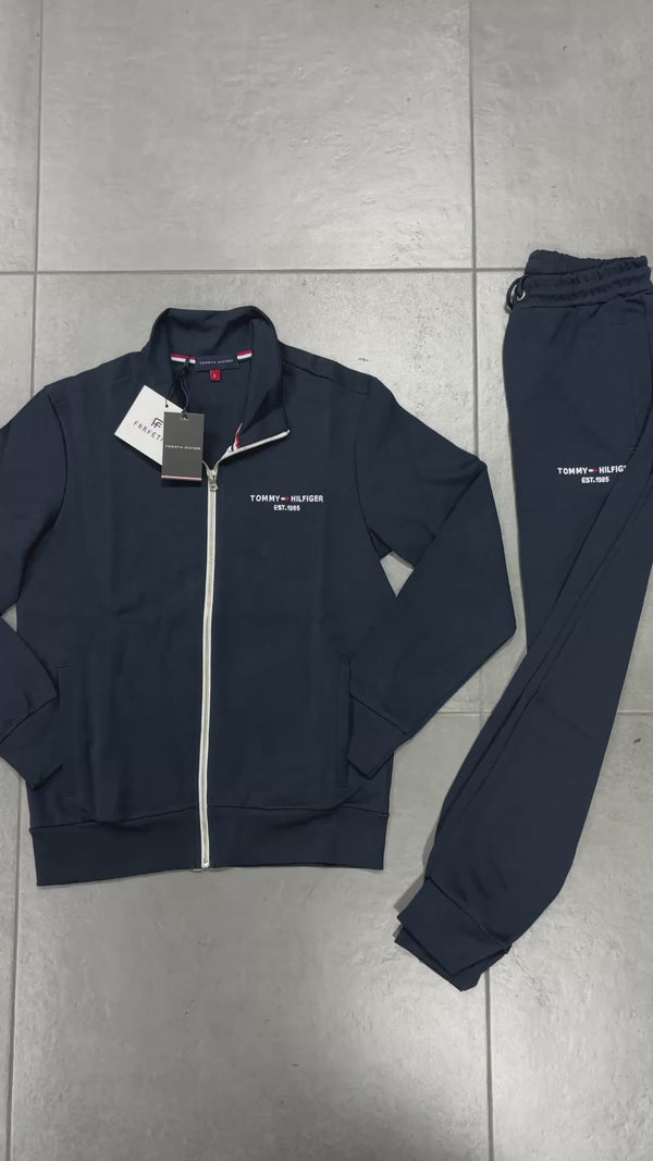 Tommy Hilfiger férfi tréningruha, sötétkék. Prémium minőség