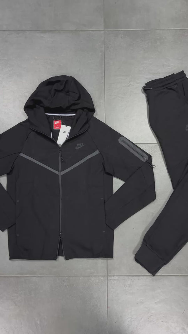 Nike Tech Fleece férfi tréningruha, fekete. Modell 2024. Prémium minőségű