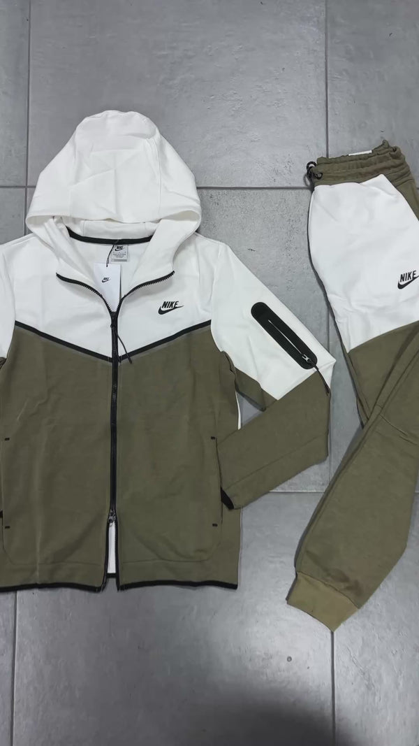 Nike Tech Fleece férfi tréningruha, olívazöld - fehér. Prémium minőség