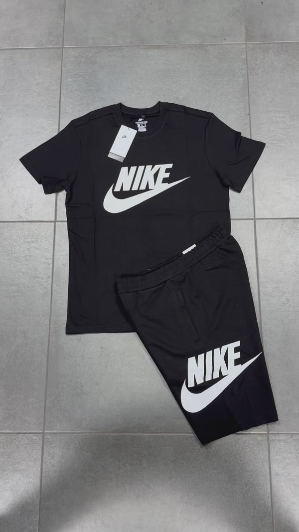 Nike férfi szett rövidnadrággal, fekete. Factory outlet